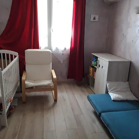 Vila Maison Provencale Avec Grande Piscine Garons