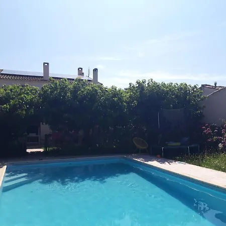 Vila Maison Provencale Avec Grande Piscine Garons