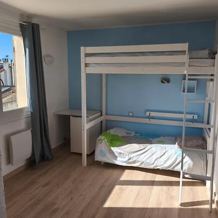 Maison Provencale Avec Grande Piscine