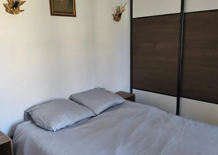 Maison Provencale Avec Grande Piscine Villa *